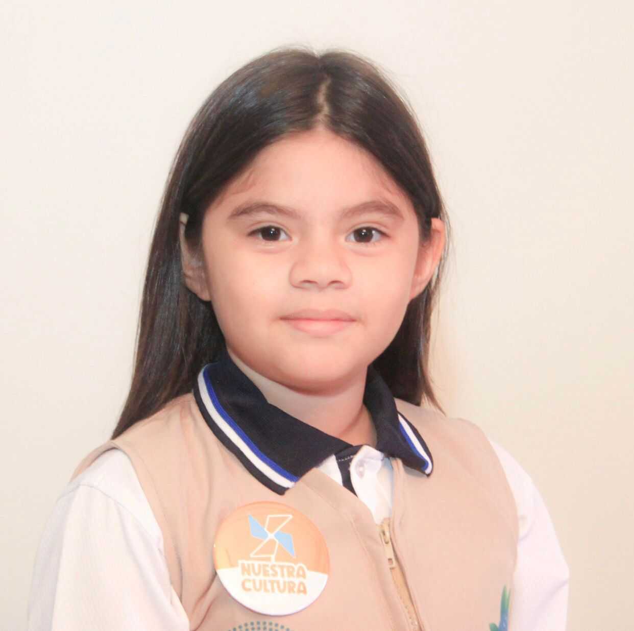 María Morán, la Congresista Infantil que Anhela un Honduras más Verde y Limpio: Una Pequeña Gigante en Acción